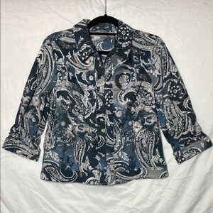 Chico’s Lightweight Paisley Blue & White Zipper Jacket Blazer w/ Ruched Sleeves